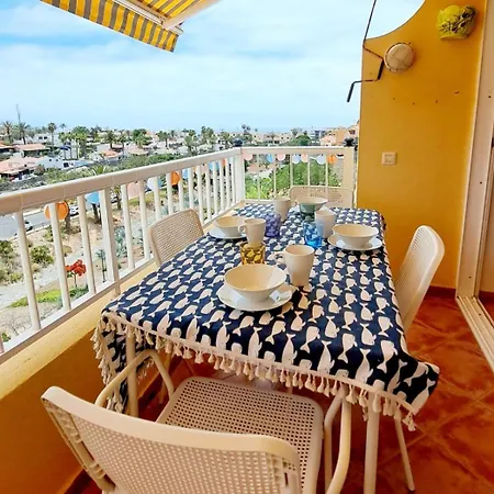 Your Happy Place In Arguineguin, Swimmingpool And Seaviews Appartamento